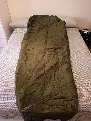 Saco dormir militar camuflaje.