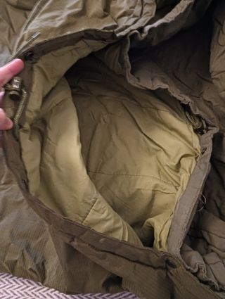 Saco dormir militar camuflaje.