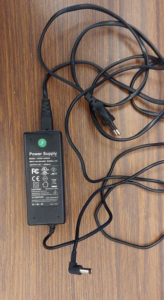 Cargador 14V 2000mA CGSW-1402000