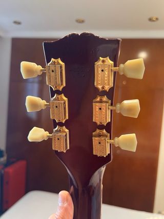 Gibson Les Paul Studio - wine red
1994 - 