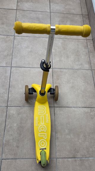 Patinete Mini Micro amarillo