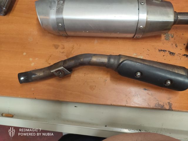 Escape moto 125cc - usado