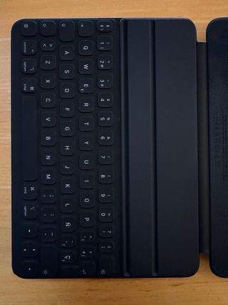 Smart Keyboard Folio Apple 11” – iPad Air 4/5 y 