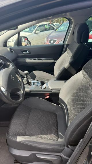 Peugeot 3008 2015 