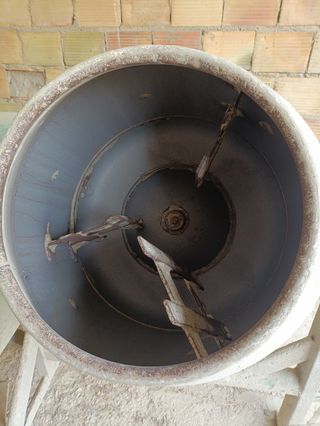 Hormigonera eléctrica 