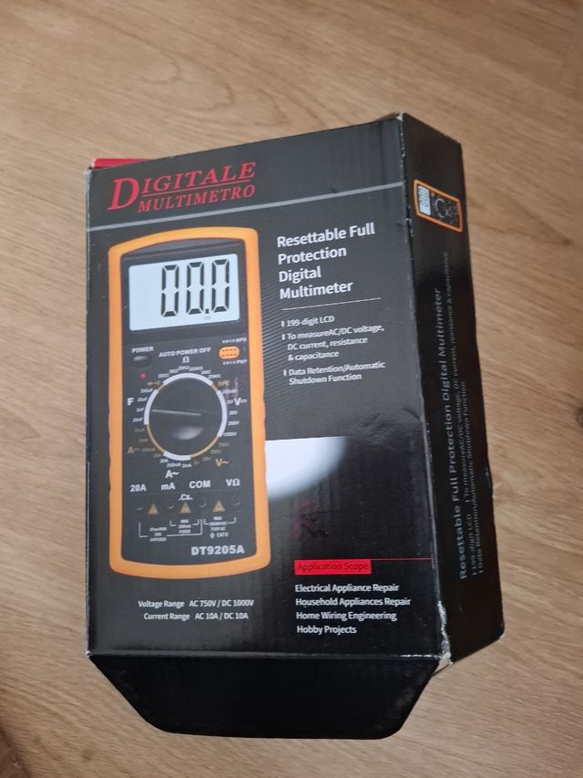 Multímetro digital DT-9205A