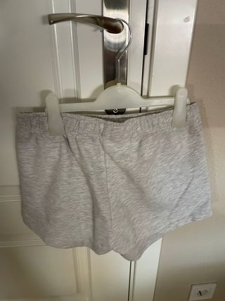 Shorts grises de sudadera