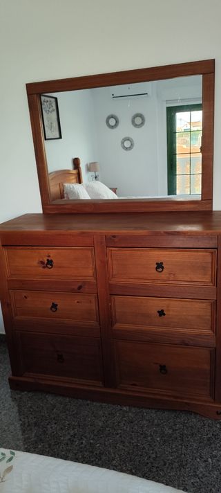 Comodín madera marrón con espejo