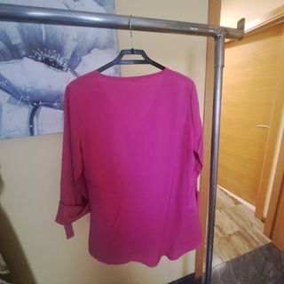 Blusa rosa cremallera