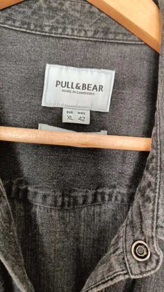 Camisa vaquera negra Pull&Bear XL