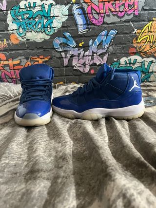 Zapatillas Jordan 11 Retro - Azul