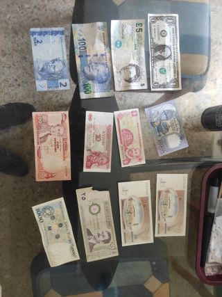 Billetes varios países