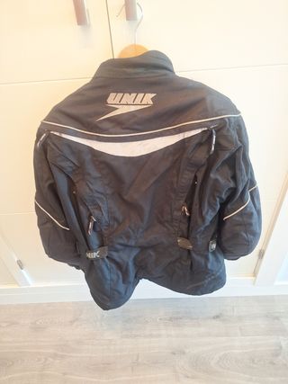 Cazadora moto UNK refuerzos