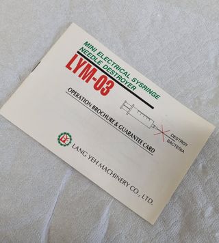 Distruttore aghi elettrico