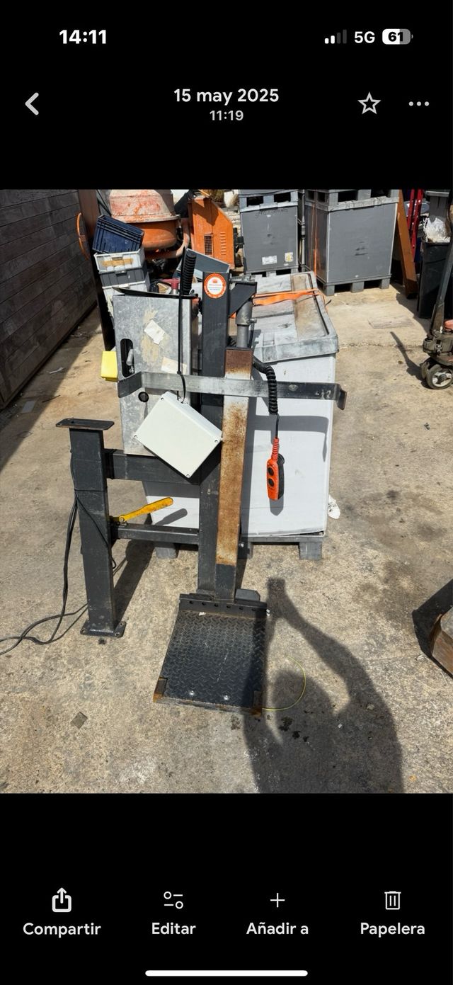 Elevador de puerta trasera Dhollandia