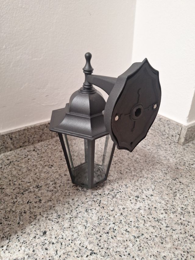 Aplique exterior negro - Metal y cristal