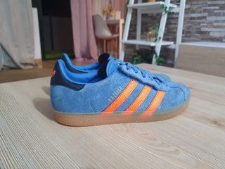 Zapatillas Adidas Gazelle Azul - Talla 34
