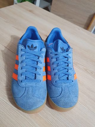 Zapatillas Adidas Gazelle Azul - Talla 34