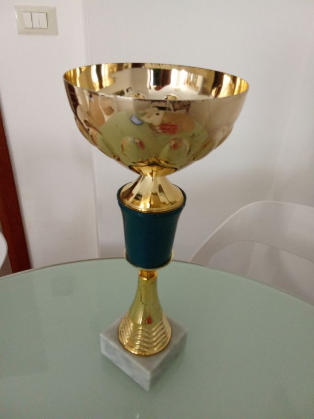 Coppa , trofeo oro blu vintage