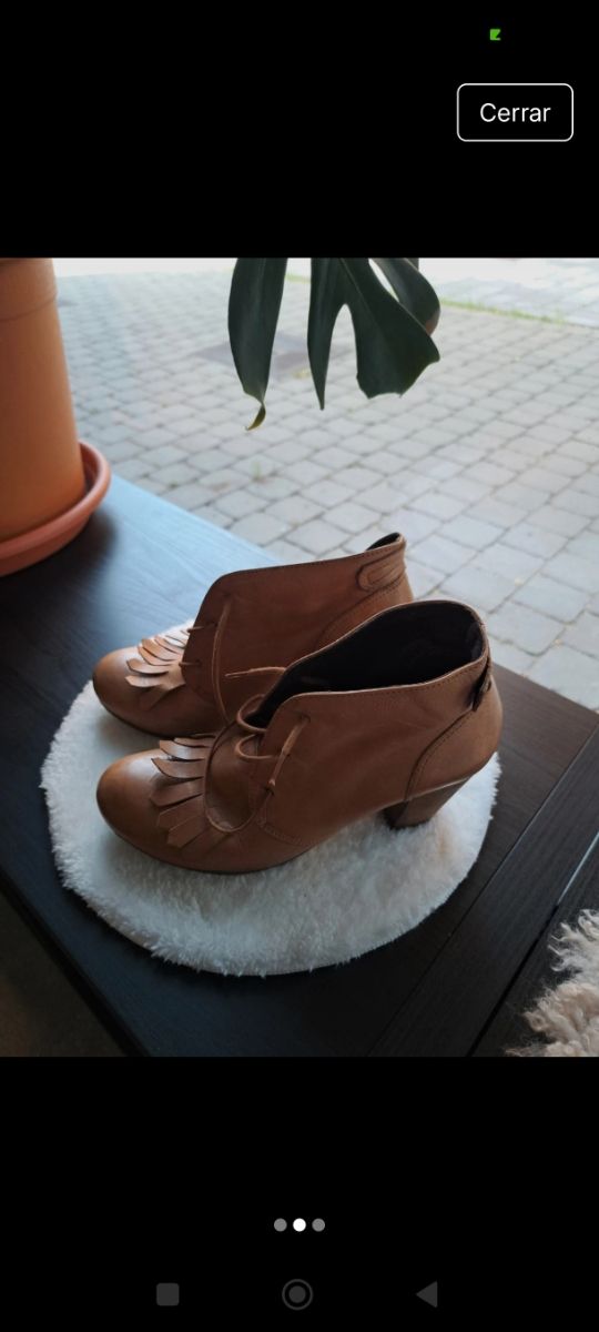 Botines piel marrón