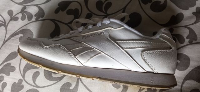 Zapatillas Reebok blancas de piel
