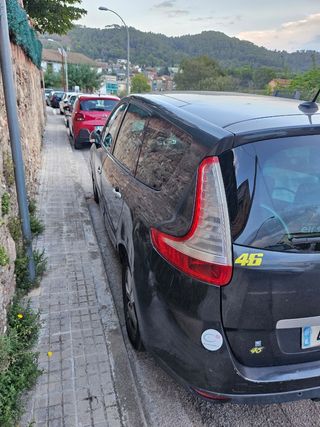Renault Grand Scenic 2010