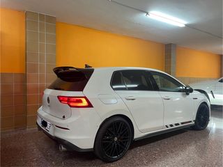Volkswagen Golf 2021