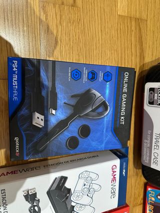 Accessori per Nintendo Switch e PS4