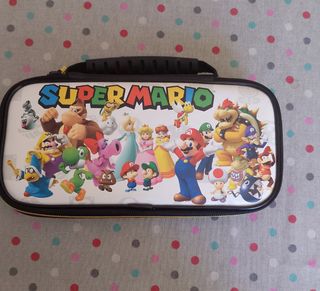 Nintendo Switch + 2 mandos + funda