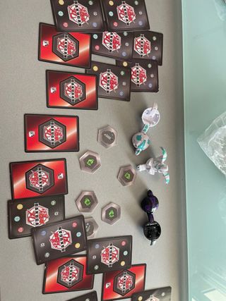 Bakugan: carte e Bakuball