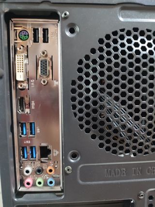 Torre PC: i5-4570, 16GB RAM, 120GB SSD, GTX1660