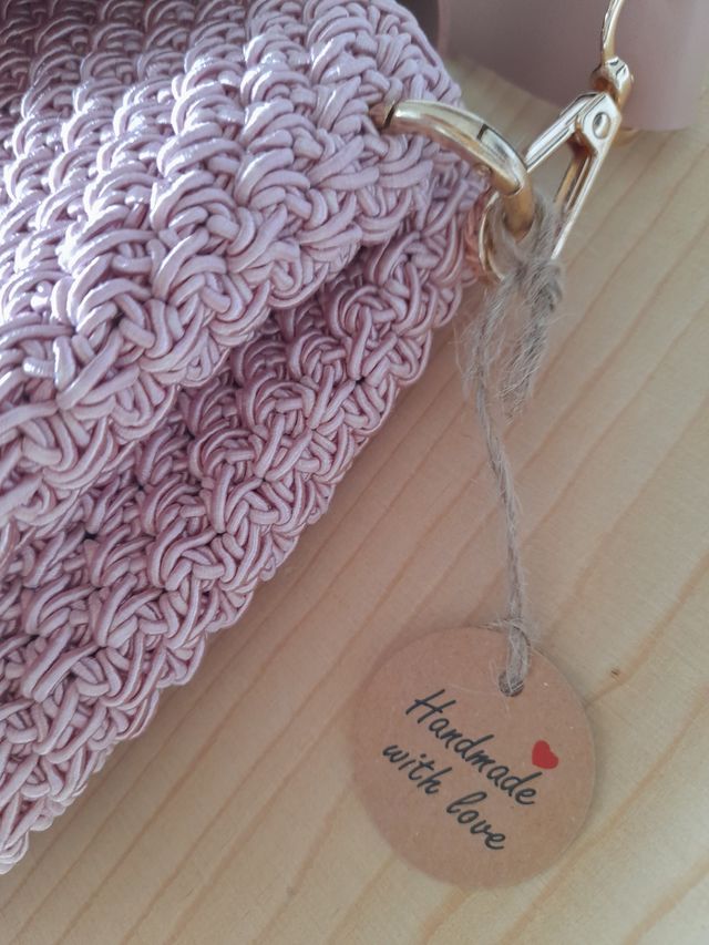 Borsa all'uncinetto rosa