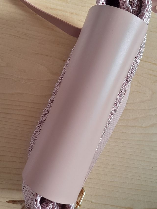 Borsa all'uncinetto rosa