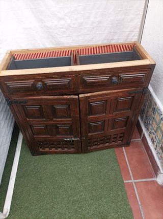 Taquillón madera antiguo