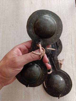 Karkabas, qraqeb, kerkabou, qarqabes, castañuelas 