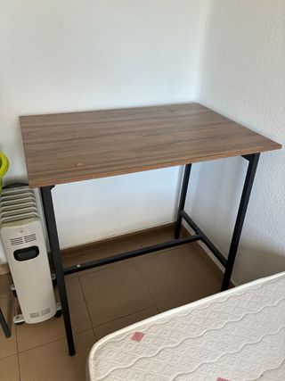Mesa alta metal y madera