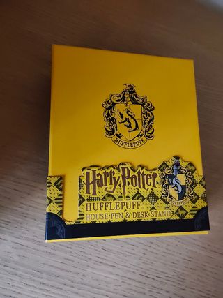 Portabolígrafo y Sello Hufflepuff Harry Potter