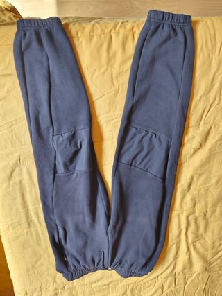 4 Pantalones: 3 Deportivos + 1 Vaqueros