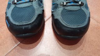 Botas trekking grises-azules