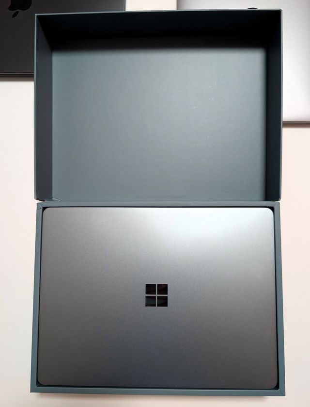 Microsoft Surface Laptop 13" Snapdragon X Plus