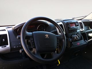 Peugeot Boxer 435 L3H3 BlueHDi 140
