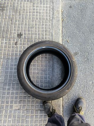 Pareja de Neumáticos Hankook 235/45ZR18 98Y