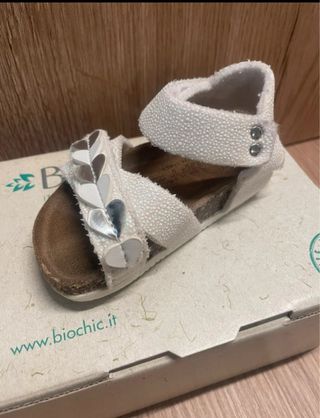 Sandali bimba estivi bianchi