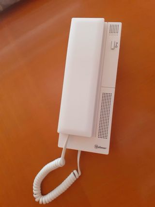 Telefonillo Golmar blanco