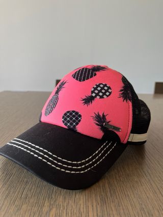 Gorra Roxy - negra y rosa
