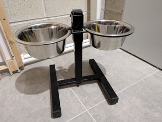 Comedero para perro elevable Camon