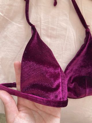 Bikini terciopelo vino