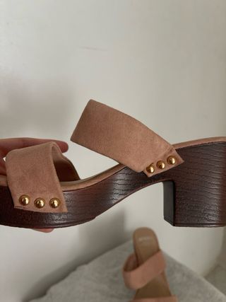 Sandalias plataforma beige