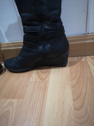 Botas altas negras piel
