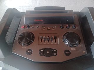 Altavoz Aiwa potente